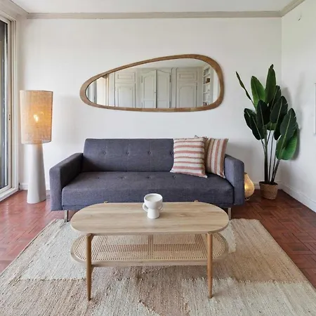 2br 4p - Balcony & 5min To