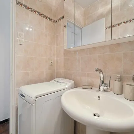 2br 4p - Balcony & 5min To 公寓 圣特罗佩