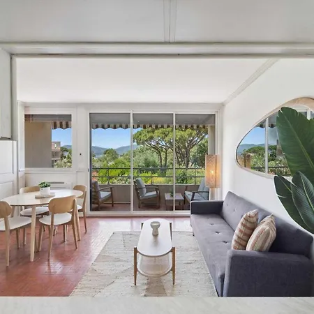 2br 4p - Balcony & 5min To 圣特罗佩